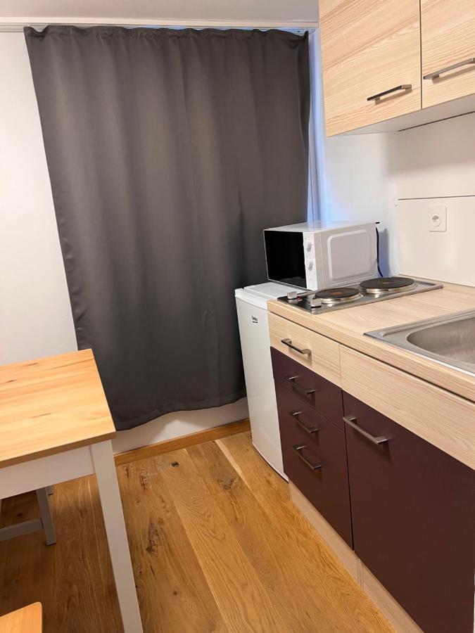 Roessli Self Check In 24-7 Free Parking Lejlighedshotel Unterägeri Eksteriør billede